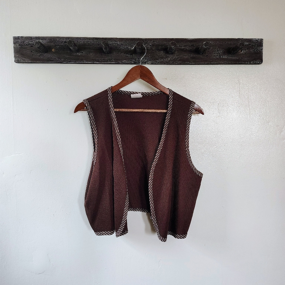 Brown Vintage Sleeveless Knit Vest